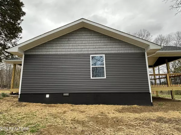 Greenback, TN 37742,5935 Morganton Rd