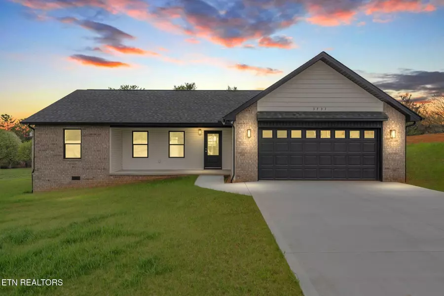 3731 Hardwood Rd, Kodak, TN 37764