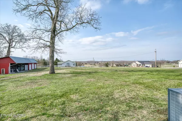 Sparta, TN 38583,2504 Almyra Rd