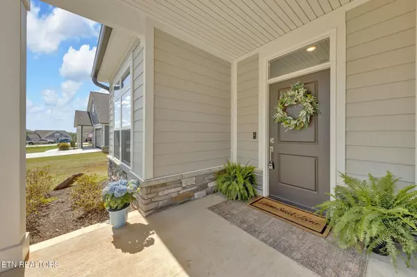 Lenoir City, TN 37772,290 Cedar Branch Tr