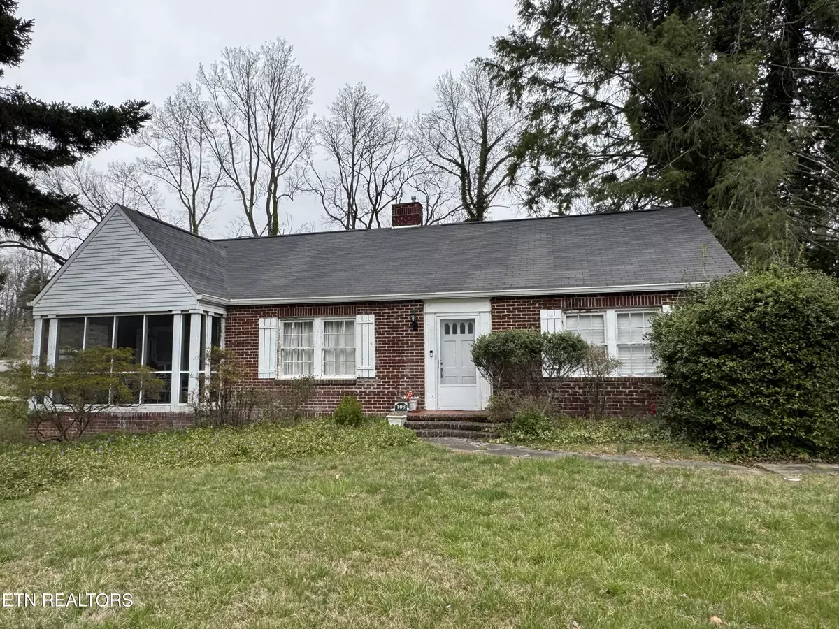 Knoxville, TN 37920,108 Red Bud Rd