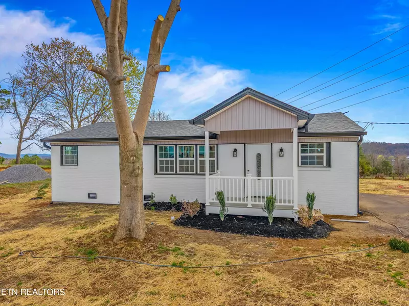 608 Hilltop Drive DR, Morristown, TN 37814