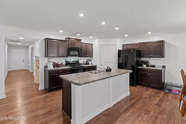 Sevierville, TN 37876,2577 Cottonwood DR