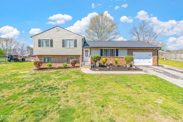 211 Orchard Rd, Kingston, TN 37763