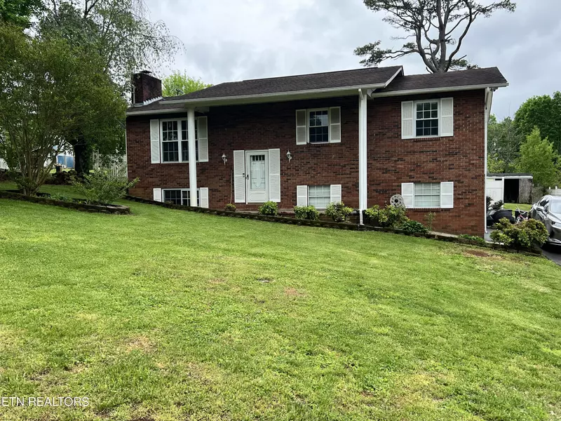 227 Howard DR, Seymour, TN 37865