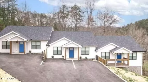 Pigeon Forge, TN 37863,2814 Seth Rd #1-3