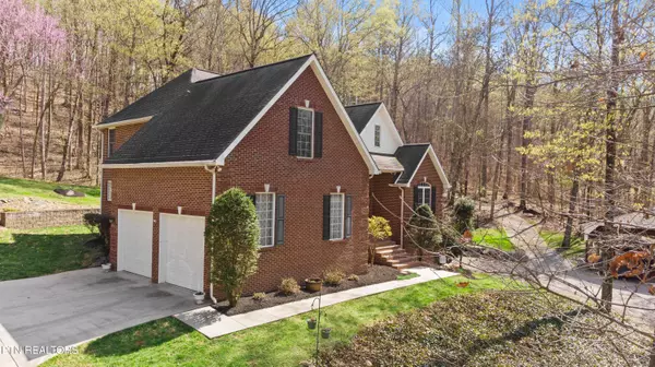 Lenoir City, TN 37771,227 Columbus DR