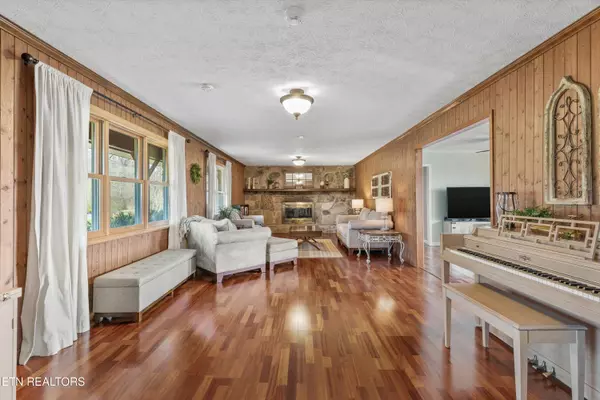 Rocky Top, TN 37769,384 Stephens Rd