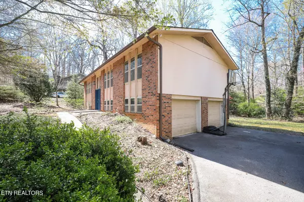 Seymour, TN 37865,809 Oliver Ave