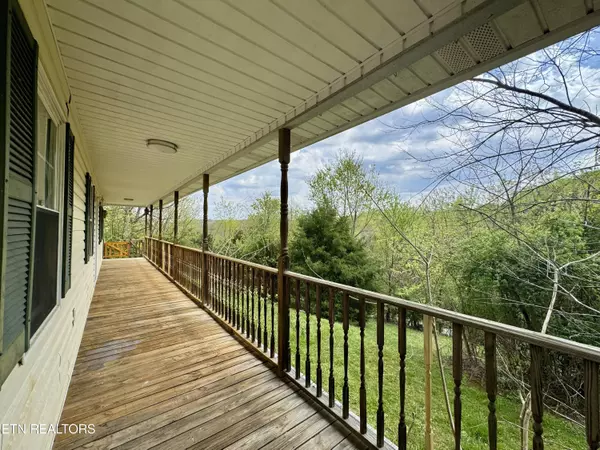 Caryville, TN 37714,690 Ridge Rd