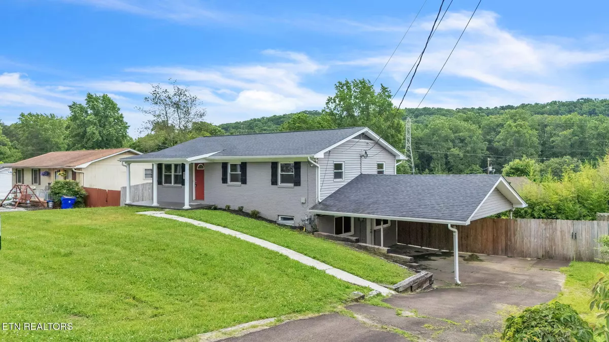 Knoxville, TN 37918,6553 Garwood CIR