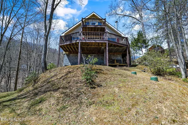 Sevierville, TN 37862,3132 Wears Overlook LN