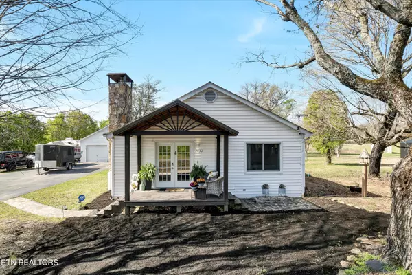 1533 Middlesettlements Rd, Maryville, TN 37801