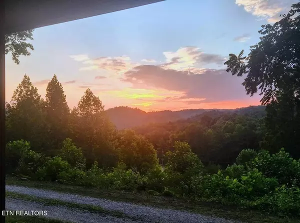 Townsend, TN 37882,7732 Cedar Creek Rd