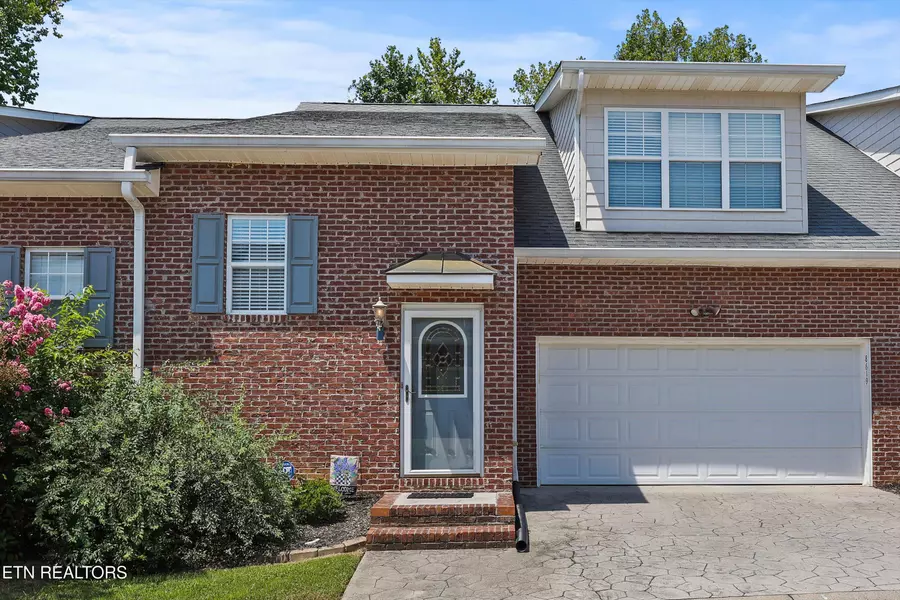 8619 Ashbourne Way WAY, Knoxville, TN 37923