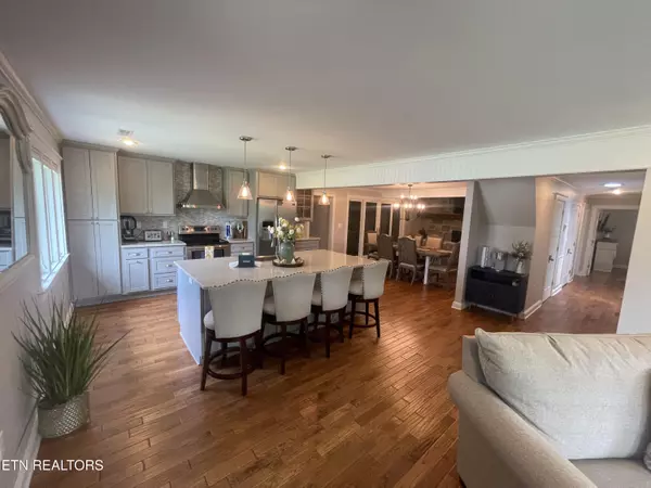 Sevierville, TN 37862,617 Lewelling Rd