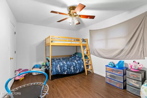 1597 Kimberly DR Morristown, TN 37814