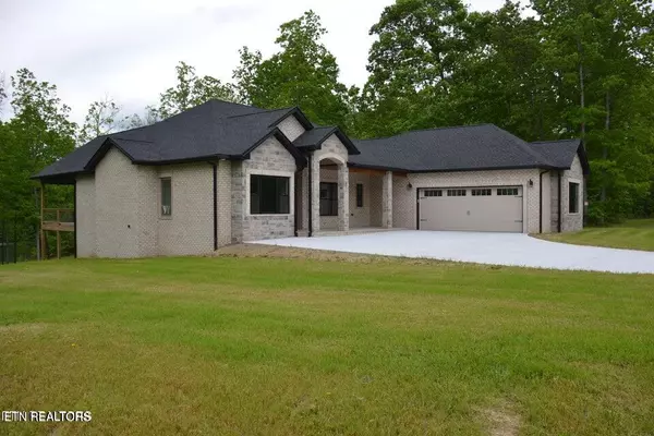 Crossville, TN 38571,287 Hickory Gap LN