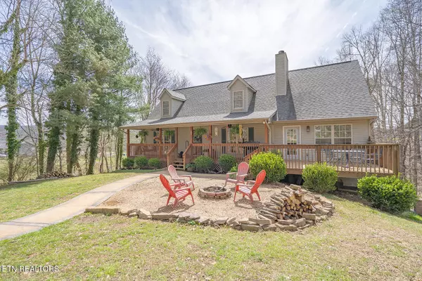 Washburn, TN 37888,291 Twin LN