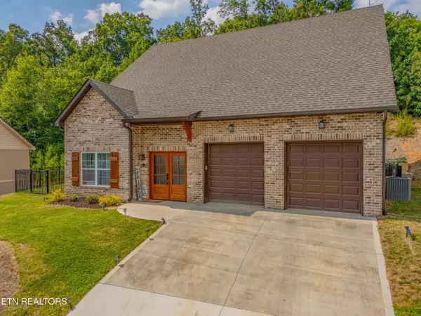 Knoxville, TN 37931,9853 Chesney Hill LN