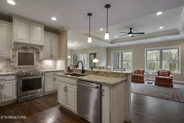 Loudon, TN 37774,187 Saloli WAY