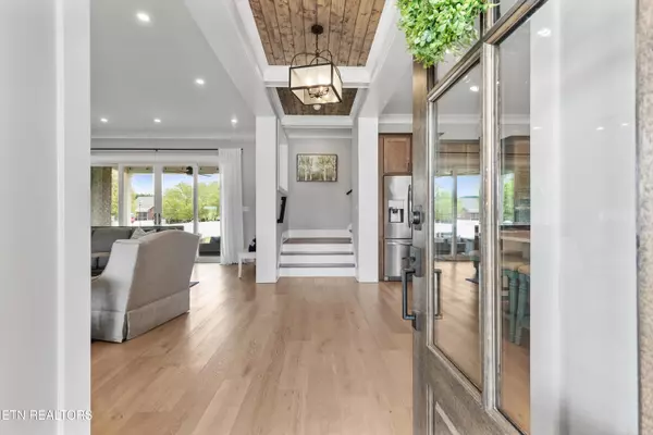 Maryville, TN 37803,2206 Rockingham DR