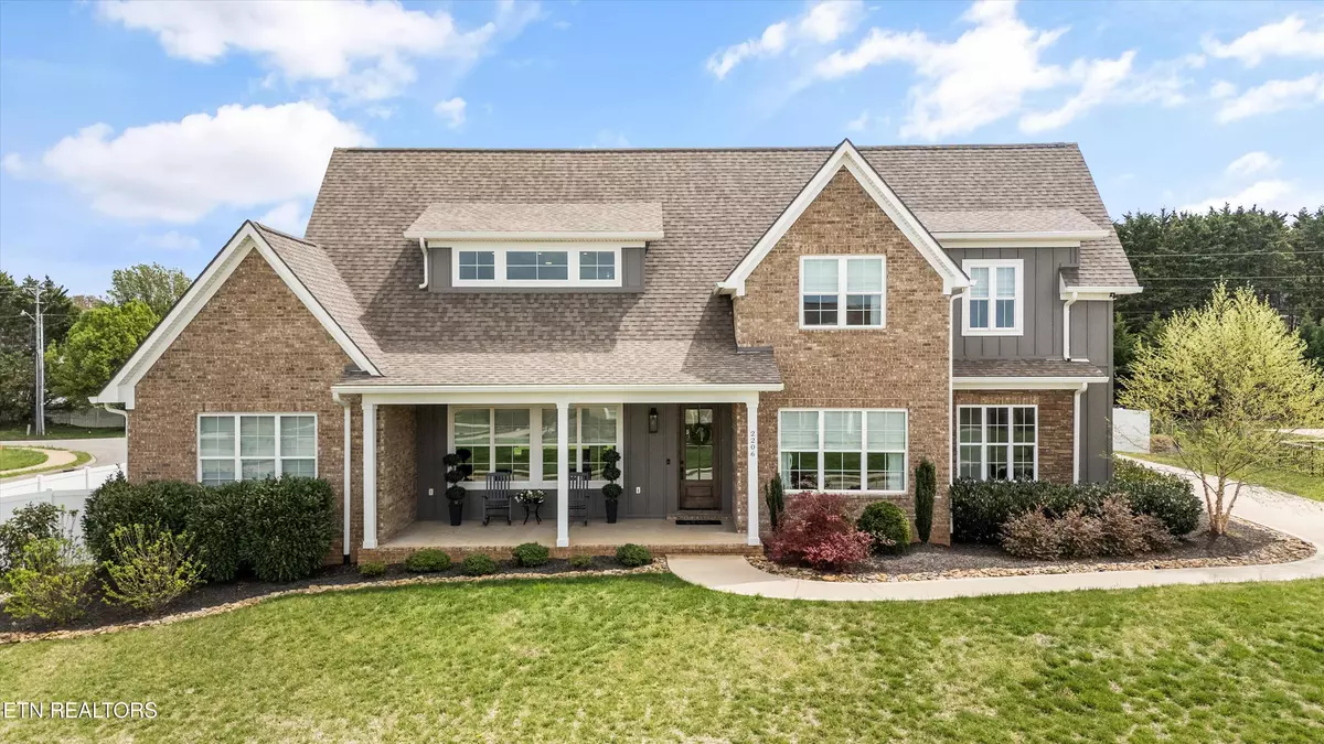 Maryville, TN 37803,2206 Rockingham DR