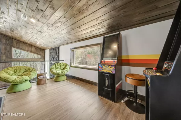 Sevierville, TN 37876,1928 Pine CT