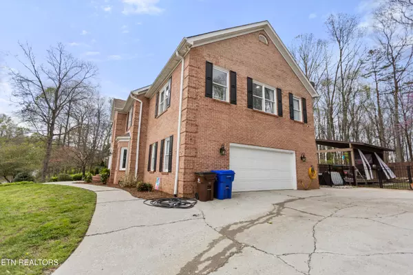 Oak Ridge, TN 37830,131 Whippoorwill DR