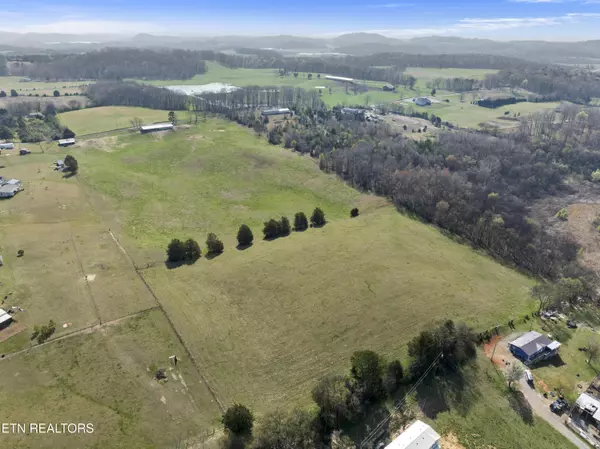 Loudon, TN 37774,5816 Caldwell Rd