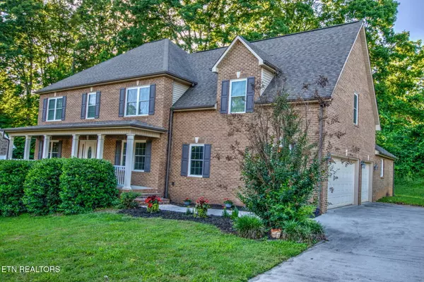 Knoxville, TN 37938,3345 Whispering Oaks DR