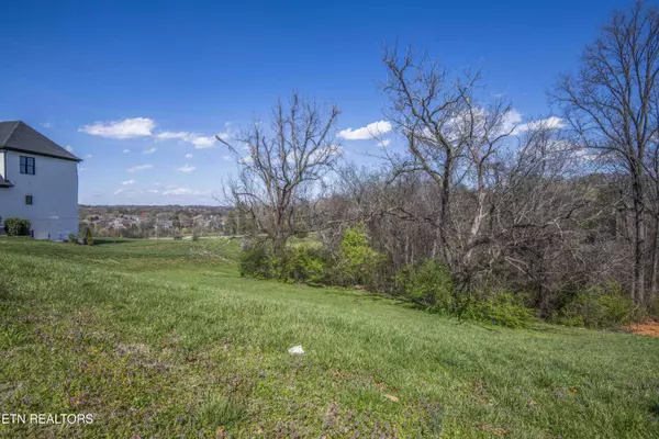 Knoxville, TN 37934,638 Barnsley Rd