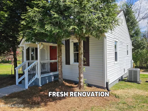 4438 French St, Maryville, TN 37804