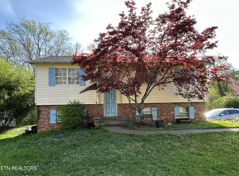 7525 Kerri WAY, Knoxville, TN 37909