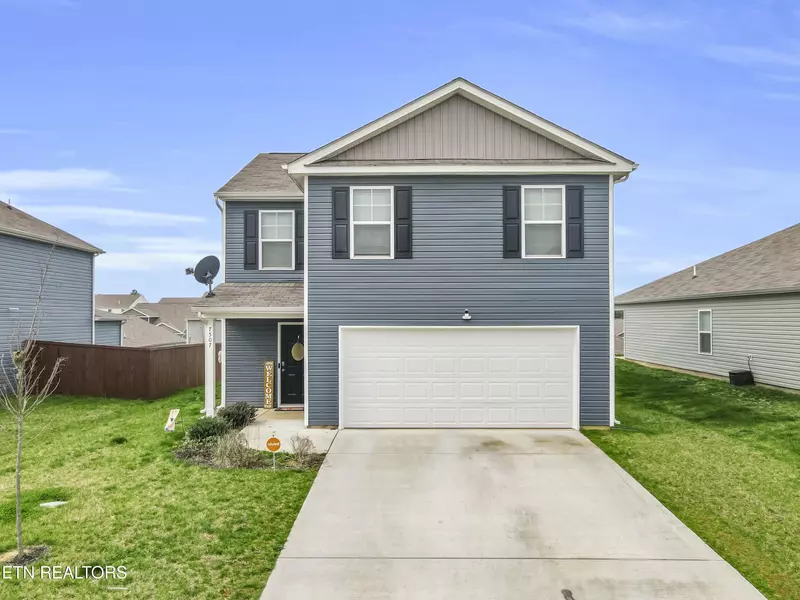 7507 Game Bird St, Corryton, TN 37721