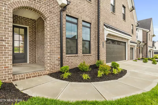 Knoxville, TN 37934,1136 Branch Hook Rd