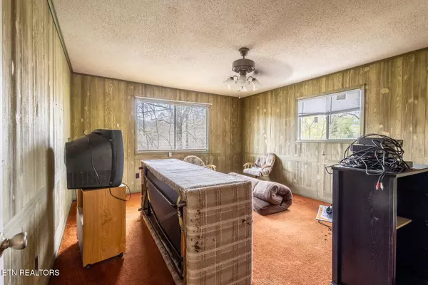 Sevierville, TN 37876,1721 Birch DR ## A1