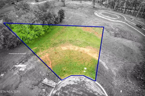 Loudon, TN 37774,112 Silver Fox WAY