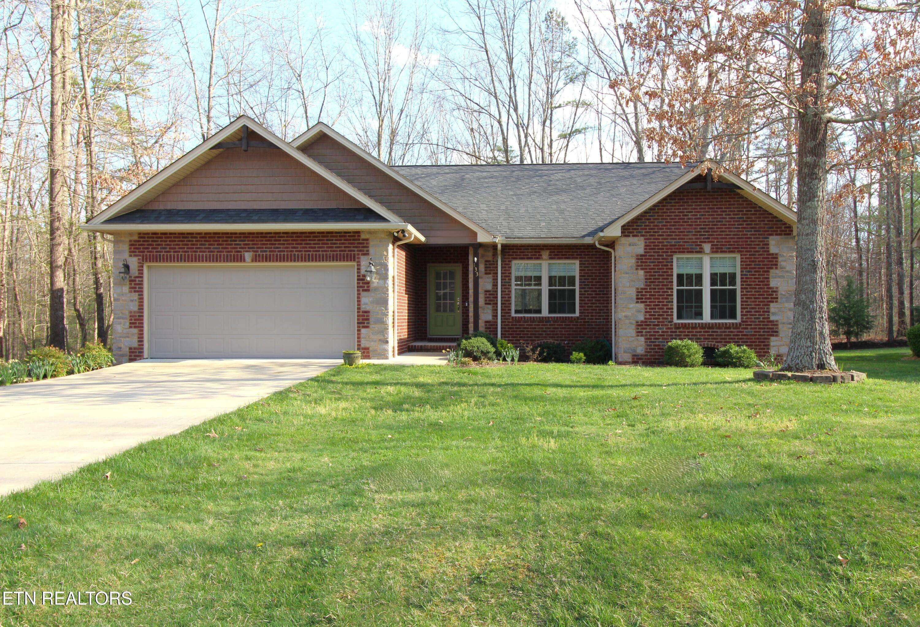 133 Malvern Rd, Crossville, TN 38558