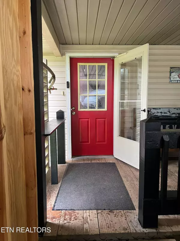 Crossville, TN 38571,798 Lawson Rd
