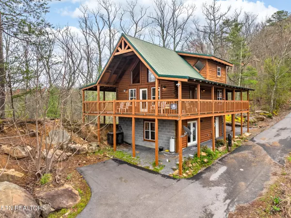 Sevierville, TN 37862,2125 Cascades CT
