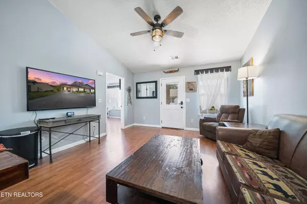 Kodak, TN 37764,259 Dumplin LN