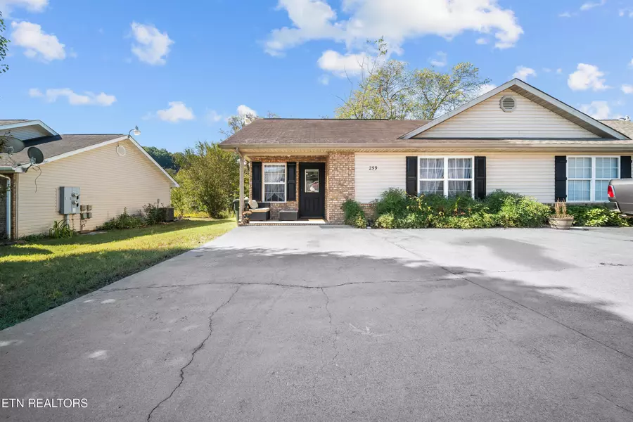 259 Dumplin LN, Kodak, TN 37764