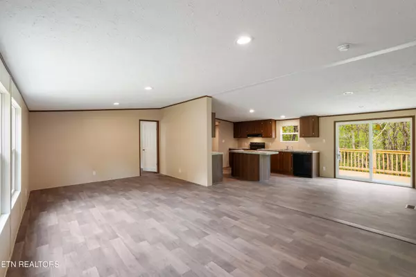 Knoxville, TN 37920,815 Valley DR