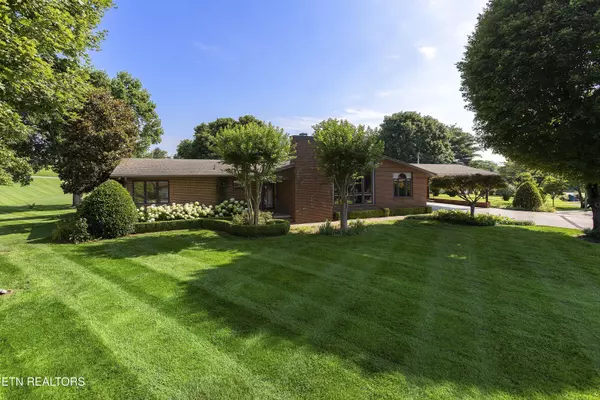 Sweetwater, TN 37874,212 Douglas Ave