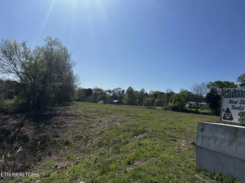 6100 New Hwy 68, Madisonville, TN 37354