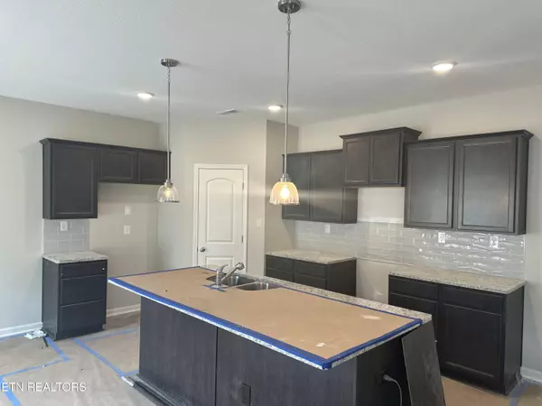 Knoxville, TN 37931,8832 Keenberg LN