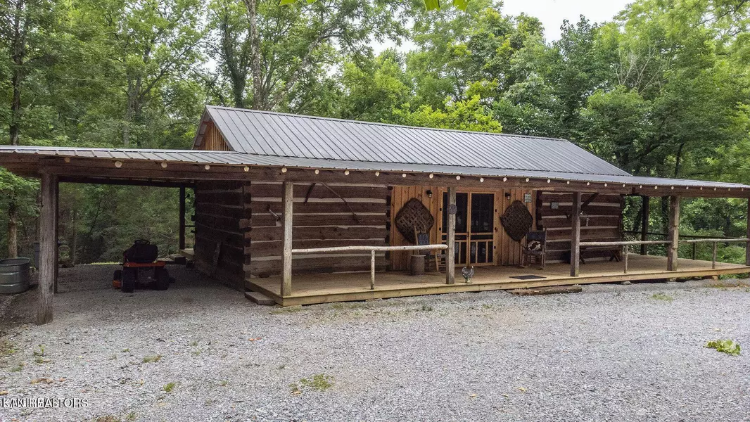 3280 Ballplay Rd, Madisonville, TN 37354