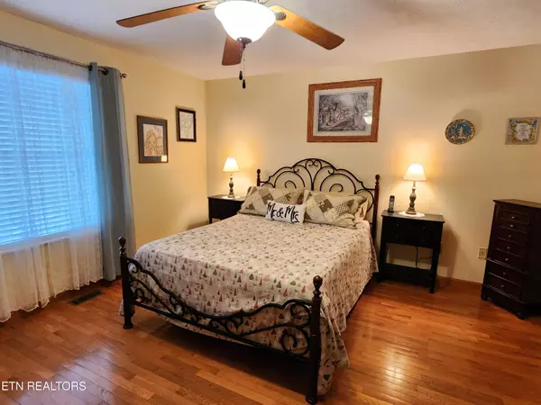 Morristown, TN 37814,6237 Nightingale St