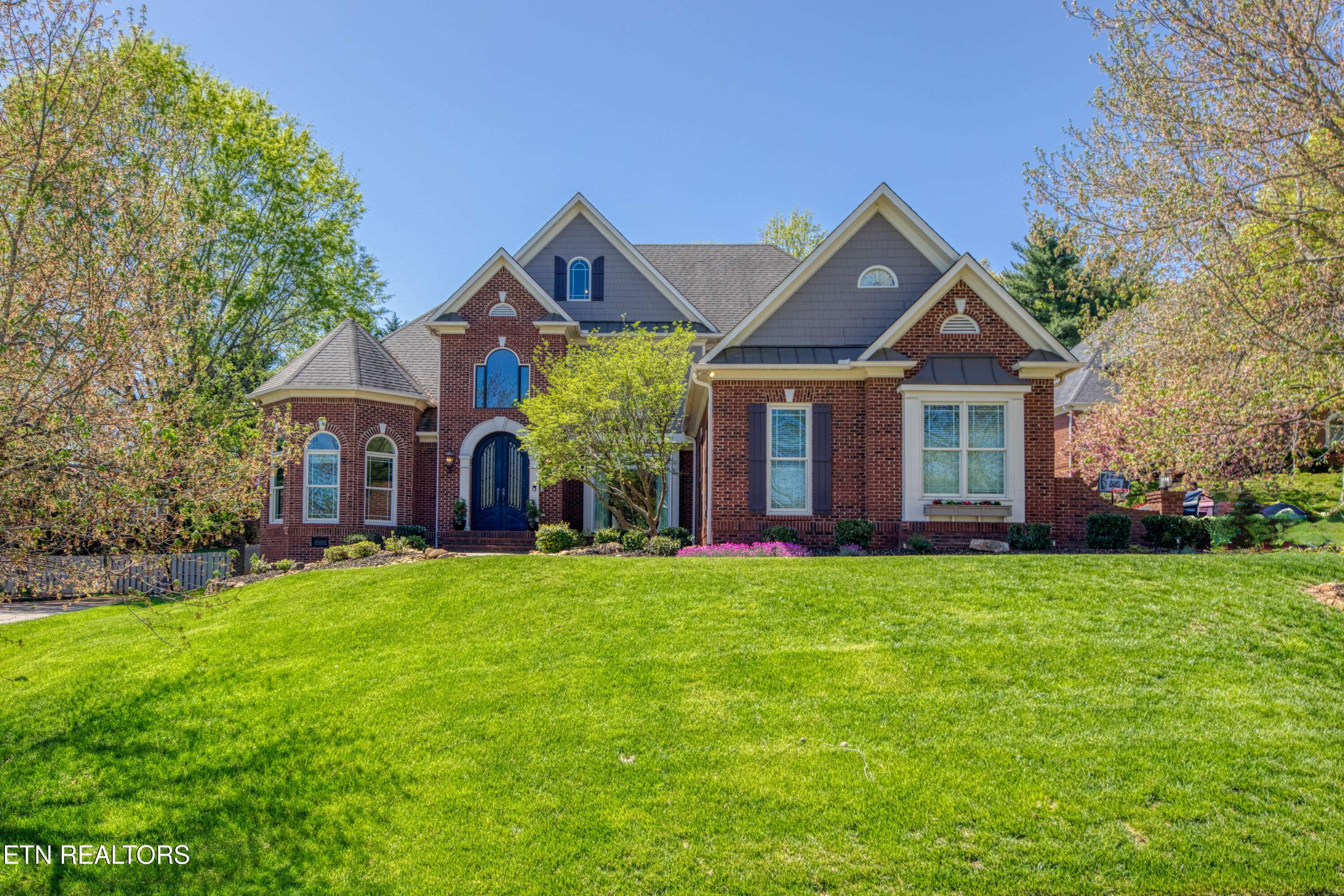 1907 Rufford LN, Knoxville, TN 37922